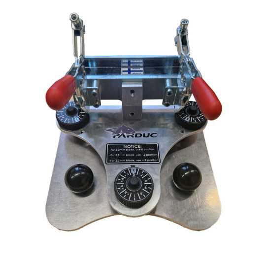 Parduc® Wissota compatible skate blade holder